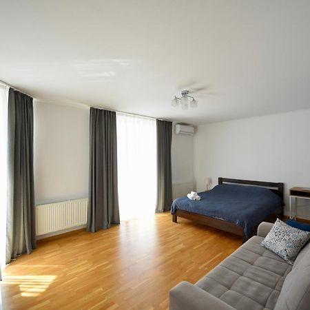 Cozy Apartment Next To The Park 捷尔诺波尔 外观 照片