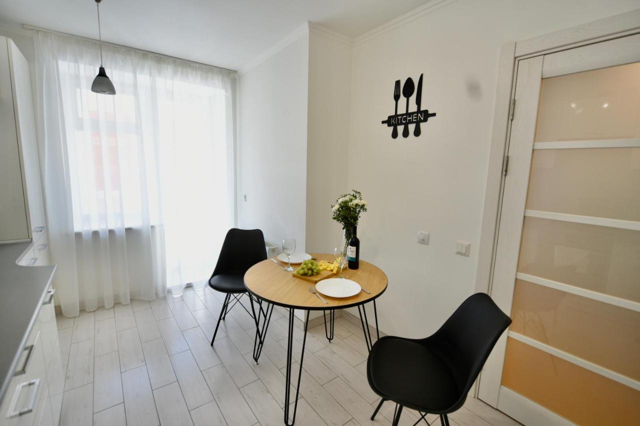Cozy Apartment Next To The Park 捷尔诺波尔 外观 照片